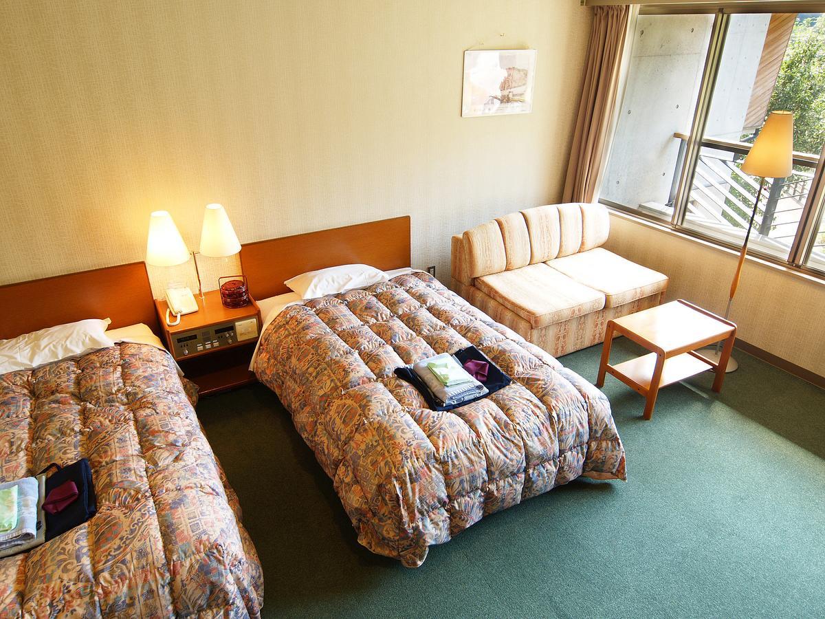 Kamiyama Onsen Hotel Shikinosato & Iyashinoyu Токусима Экстерьер фото
